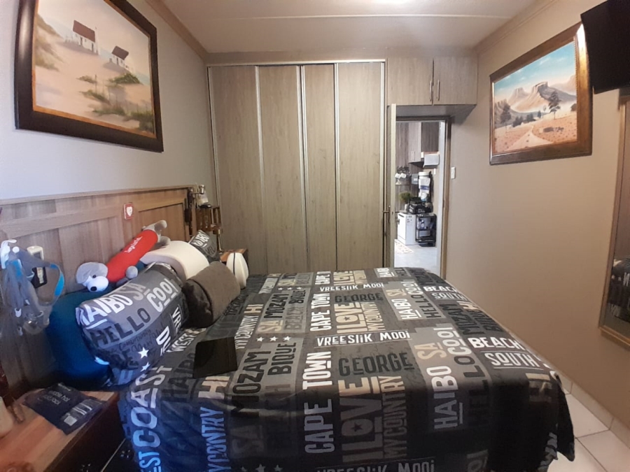 To Let 2 Bedroom Property for Rent in Kathu Northern Cape